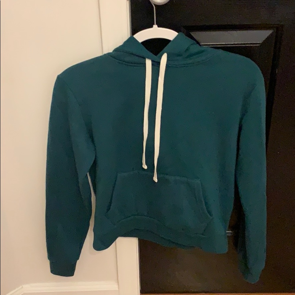 Size S. Lightly cropped hoodie